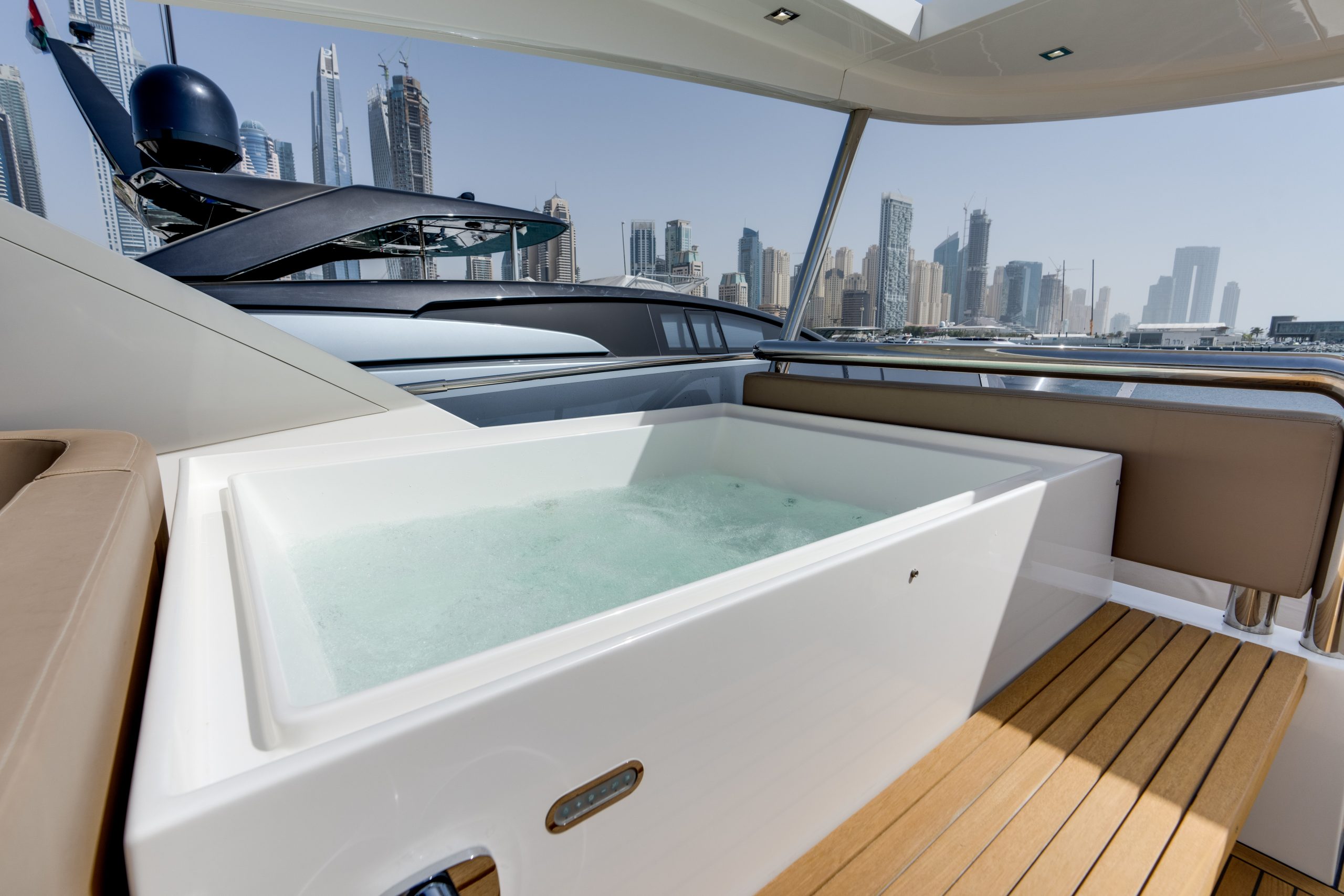 book dubai yachts galleon78ft 2